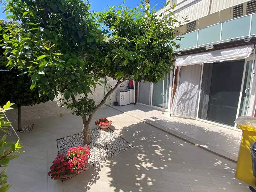 Immagine 18 di Villa in vendita  in Via Conversano 51 a Casamassima