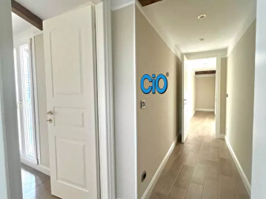 Immagine 4 di Trilocale in vendita  a Bologna