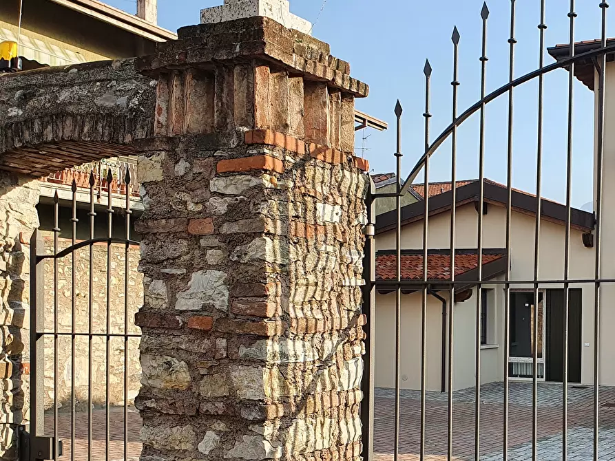 Immagine 8 di Trilocale in vendita  in Via I Maggio a Bovezzo
