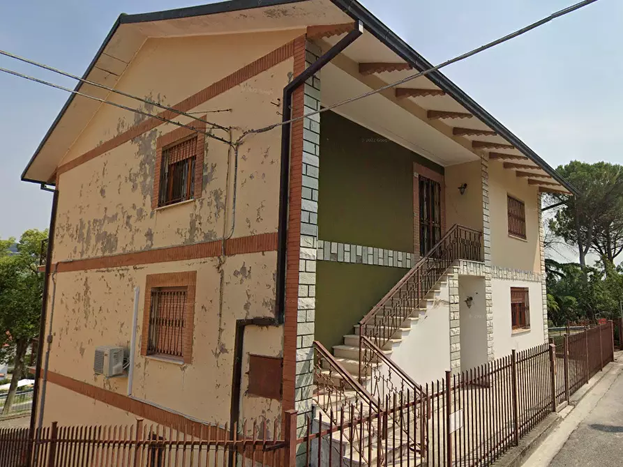 Immagine 1 di Casa indipendente in vendita  in Piazza Capelli 34 a Novafeltria