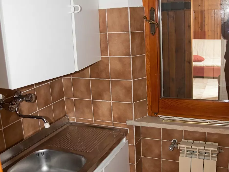 Immagine 15 di Villa in vendita  in Località Lombardi a Maiolo