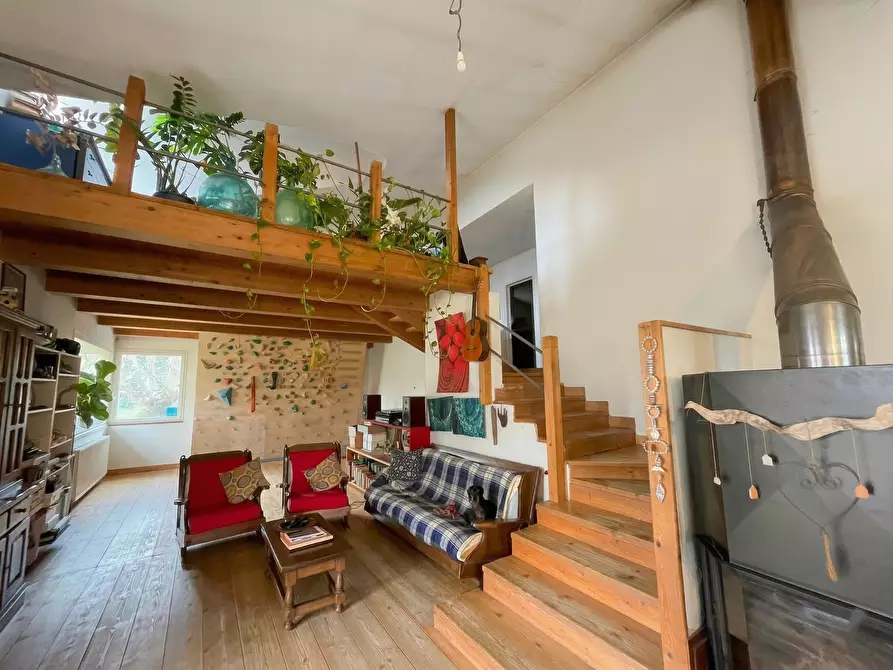 Immagine 11 di Villa in vendita  in Via Antonio Gramsci 1 a San Leo