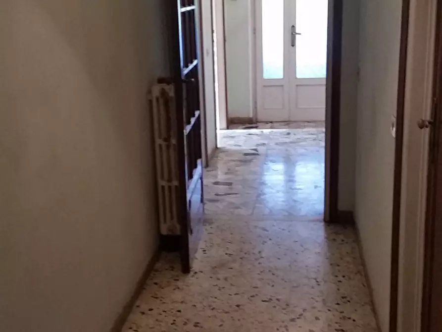 Immagine 26 di Villa in vendita  in Via della Chiesa Diciottesima a Lucca