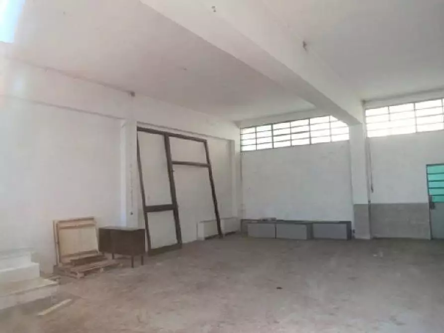 Immagine 2 di Capannone industriale in affitto  in Via Pesciatina a Lucca