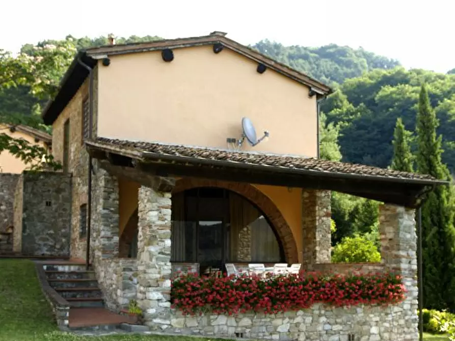 Immagine 9 di Casa vacanze in affitto  in Località Mencone 8 a Pescaglia