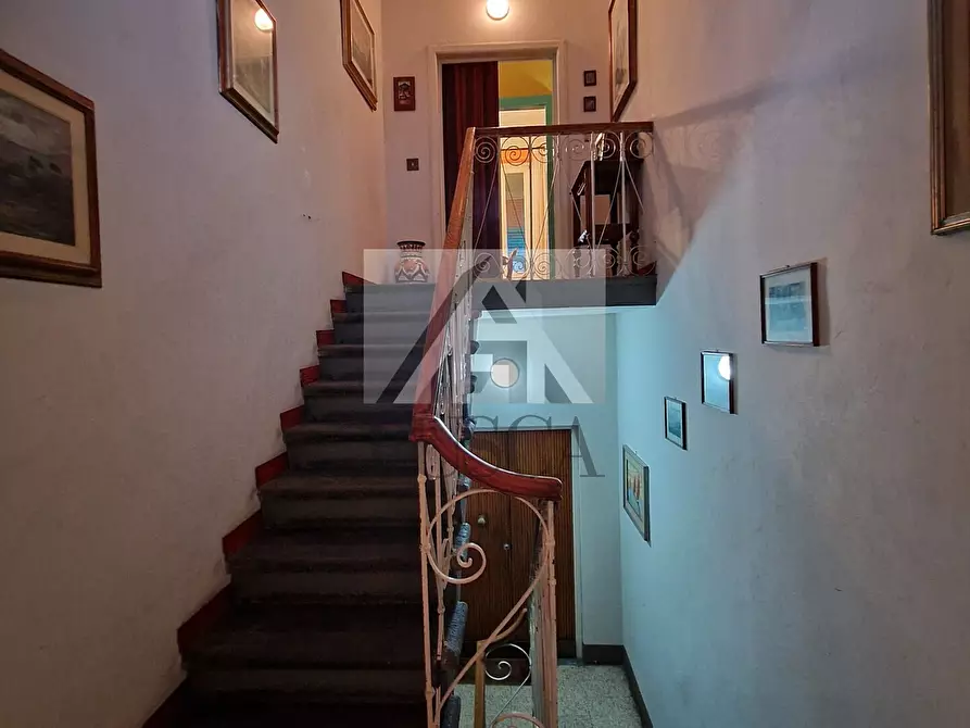 Immagine 21 di Quadrilocale in vendita  in Via di Salicchi a Lucca