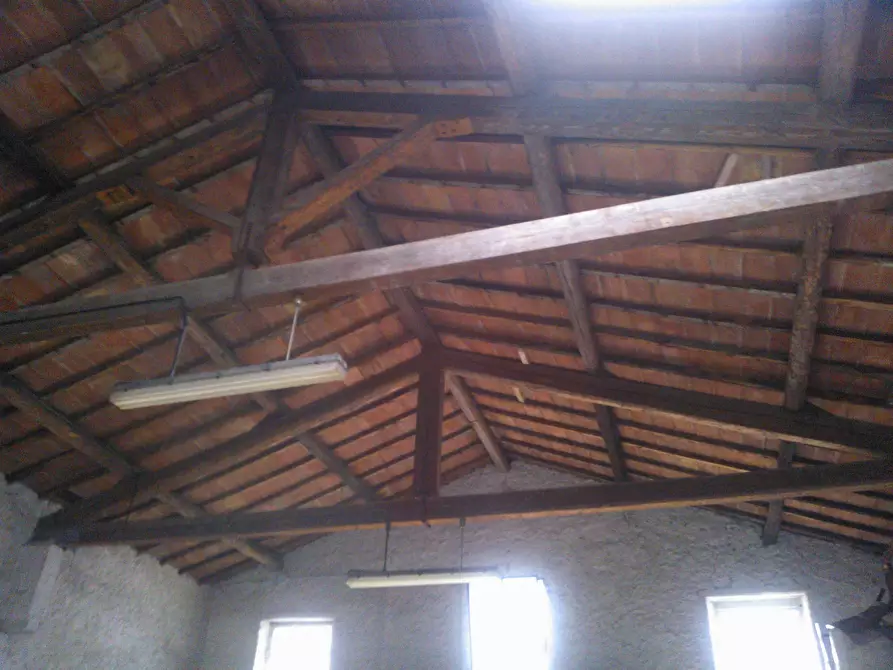 Immagine 2 di Capannone industriale in affitto  in Piazza San Michele a Lucca