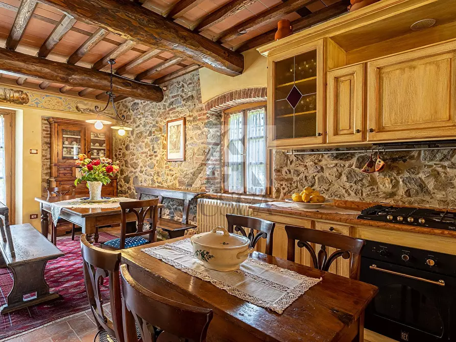 Immagine 34 di Rustico / casale in vendita  in Via Borgo Giannotti a Lucca