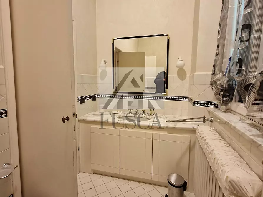 Immagine 19 di Villa in vendita  in Via di Sant'Alessio a Lucca