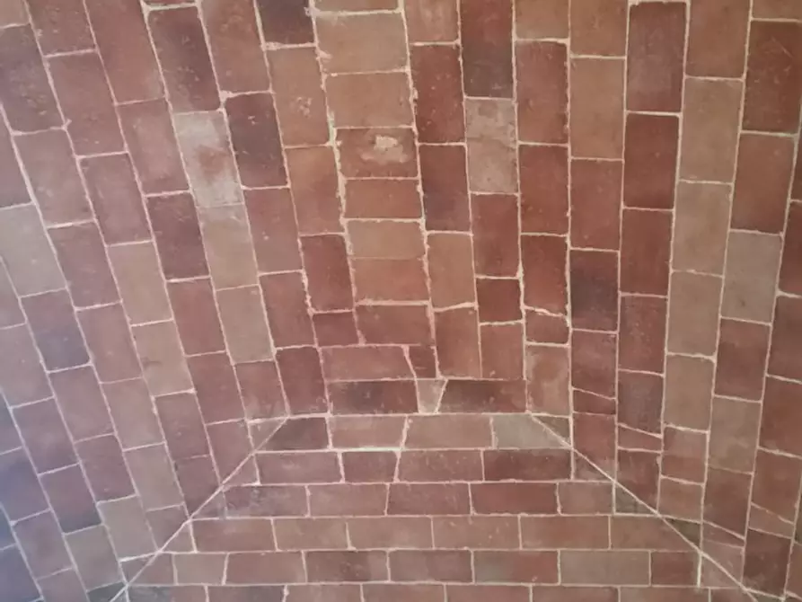 Immagine 13 di Quadrilocale in vendita  in via per camaiore a Lucca