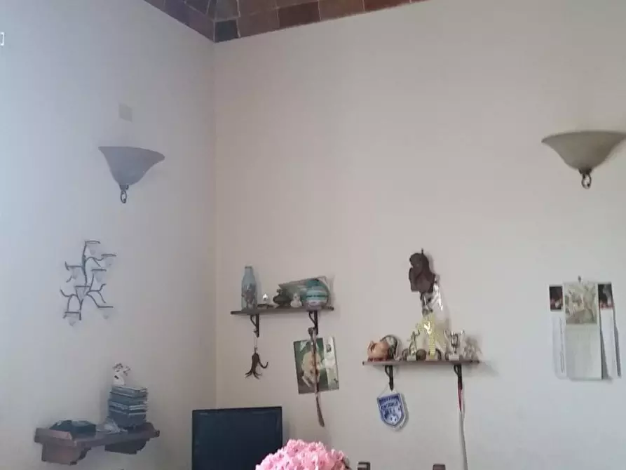 Immagine 11 di Quadrilocale in vendita  in via per camaiore a Lucca