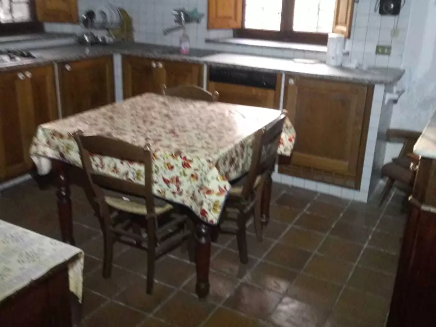 Immagine 2 di Villa in vendita  in Via Vecchi Pardini a Lucca
