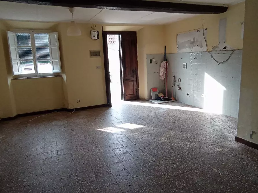 Immagine 1 di Terratetto in vendita  in Via per Corte Capecchio a Lucca