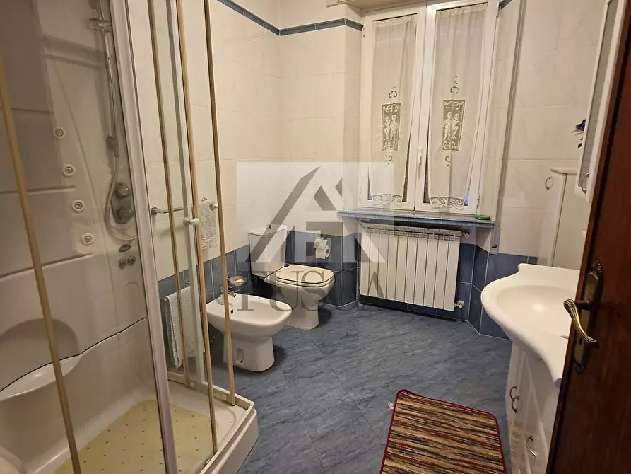 Immagine 10 di Pentalocale in vendita  in Via Francesco Ferraris 149 a Lucca