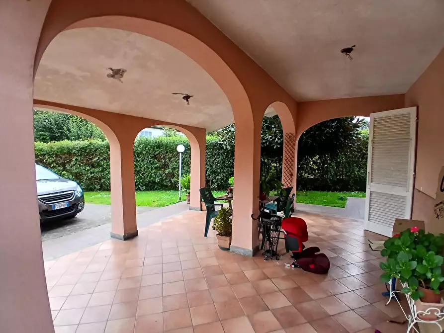 Immagine 27 di Villa in vendita  in Via di Mezzo II a Lucca