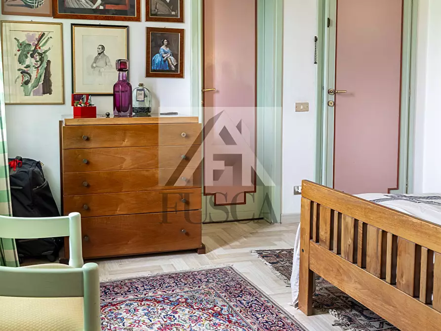 Immagine 14 di Pentalocale in vendita  in Via Pisana a Lucca