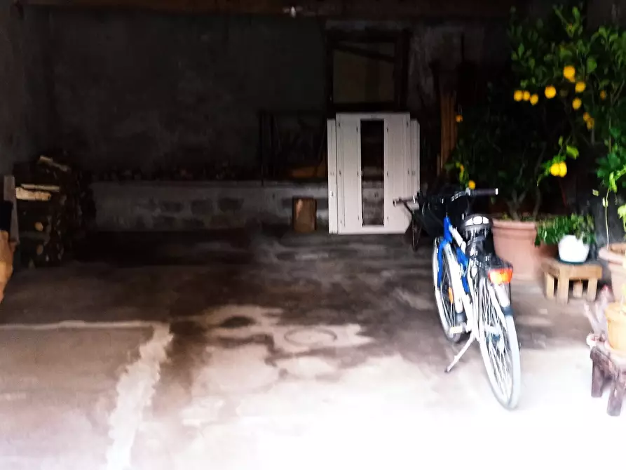 Immagine 32 di Villa in vendita  in Via di S.Donato a Lucca