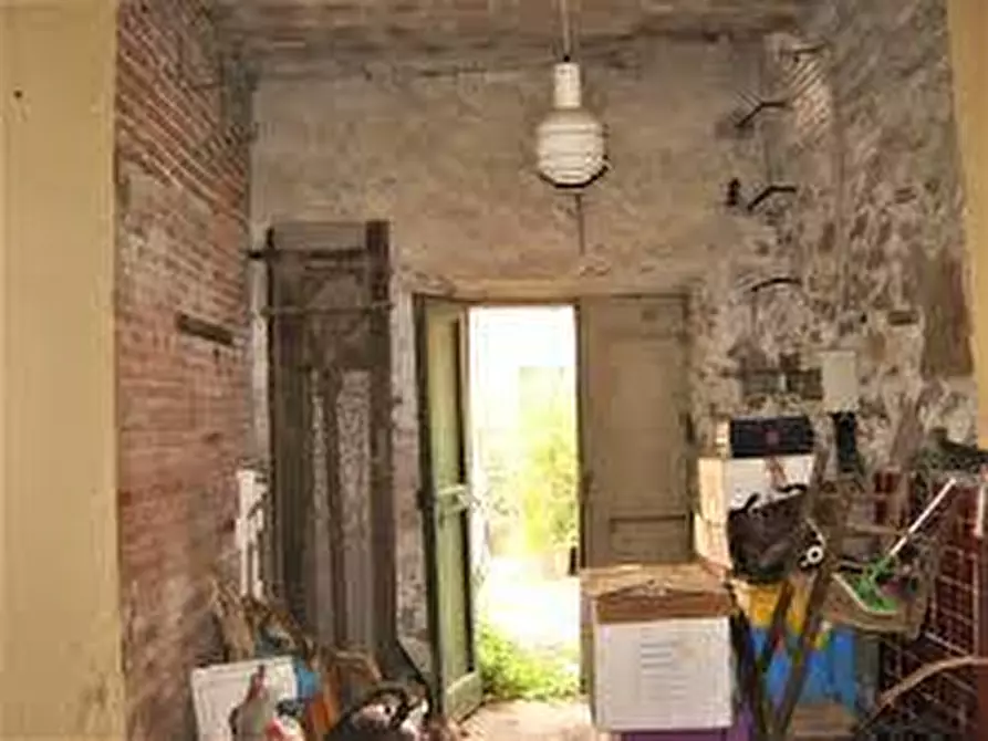 Immagine 13 di Terratetto in vendita  in Via dell'Amore a Lucca