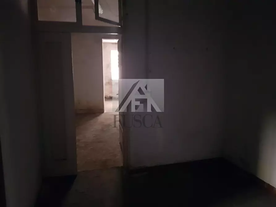 Immagine 6 di Locale commerciale in affitto  in Viale San Concordio a Lucca