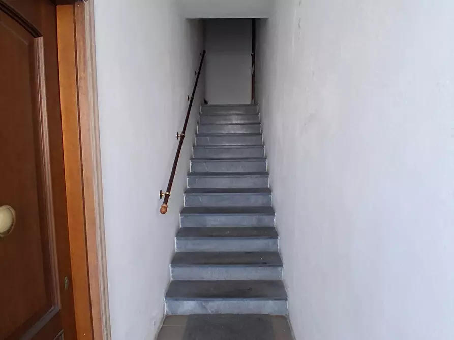 Immagine 16 di Ufficio in affitto  in Viale Puccini a Lucca