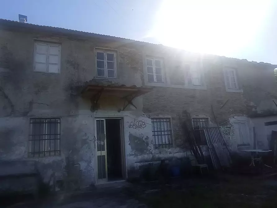 Immagine 18 di Rustico / casale in vendita  a Massarosa