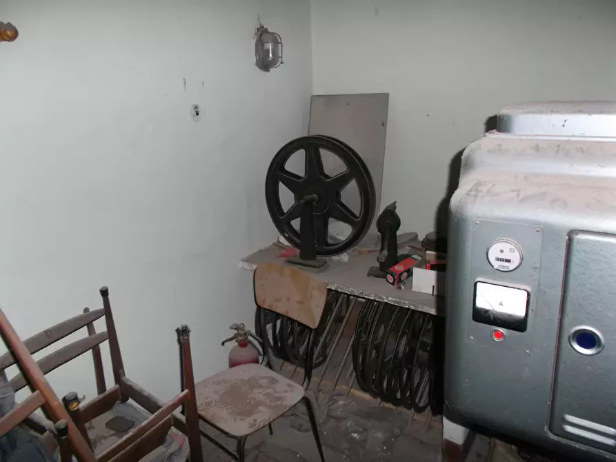 Immagine 9 di Casa indipendente in vendita  a Canicattini Bagni