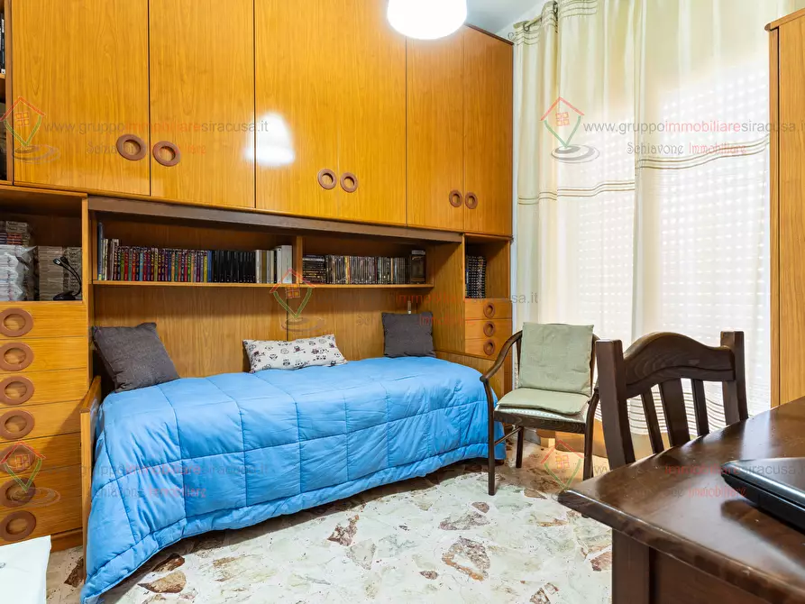 Immagine 11 di Trilocale in vendita  a Siracusa