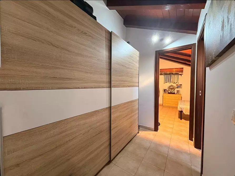 Immagine 11 di Bilocale in vendita  a Floridia