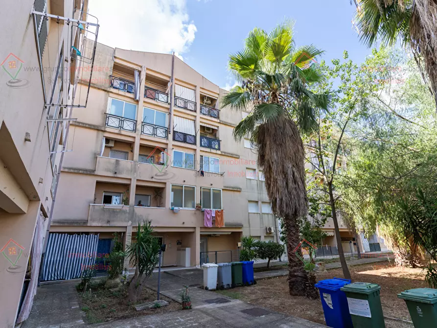 Immagine 22 di Quadrilocale in vendita  a Floridia