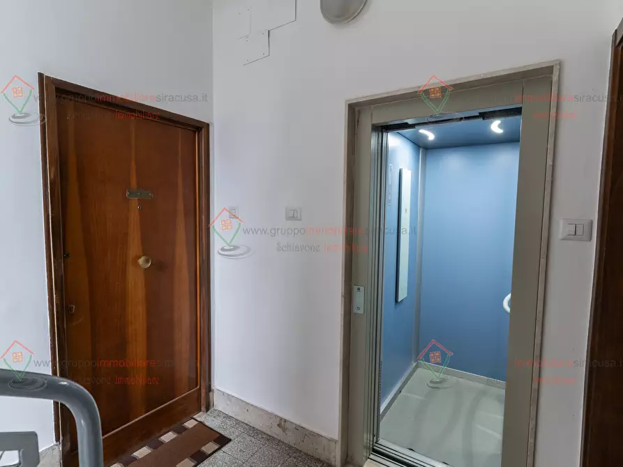 Immagine 24 di Quadrilocale in vendita  a Siracusa
