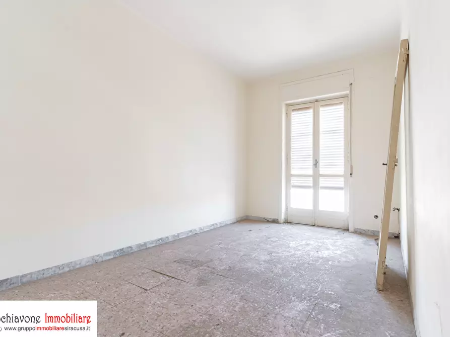 Immagine 13 di Quadrilocale in vendita  a Siracusa