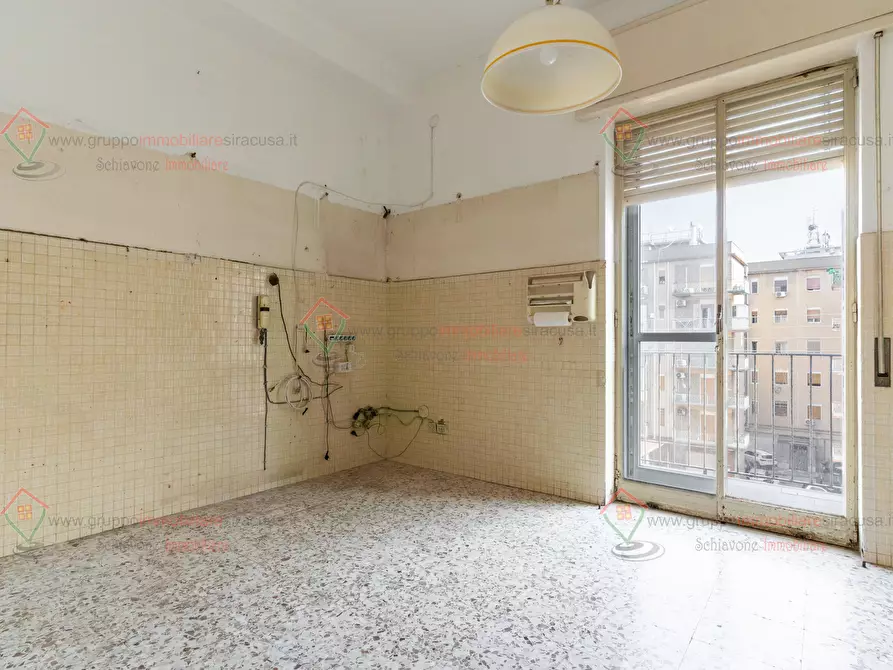 Immagine 12 di Pentalocale in vendita  a Siracusa