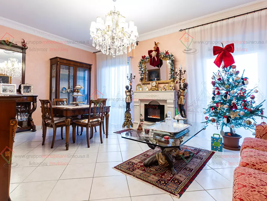 Immagine 3 di Pentalocale in vendita  a Siracusa