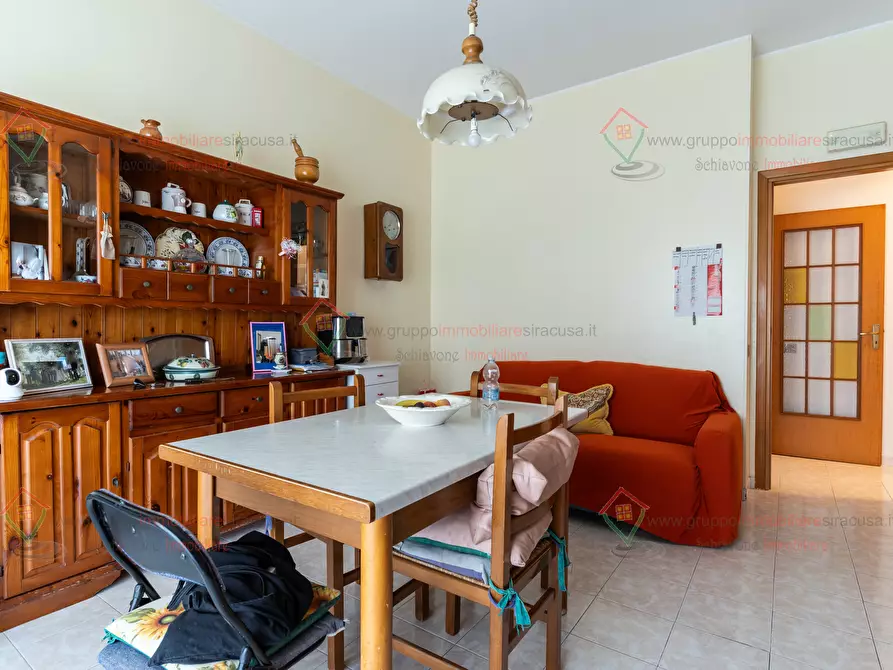 Immagine 10 di Pentalocale in vendita  a Siracusa