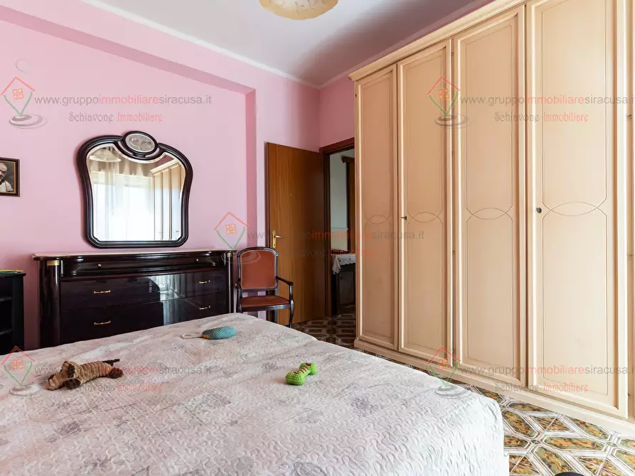 Immagine 8 di Pentalocale in vendita  a Siracusa