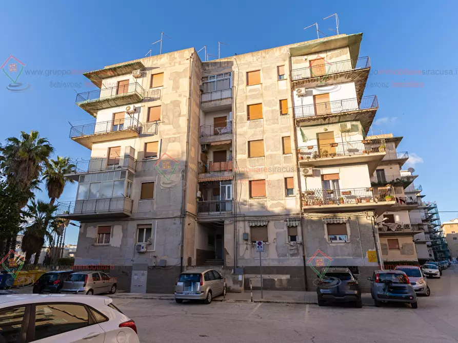 Immagine 12 di Trilocale in vendita  a Siracusa