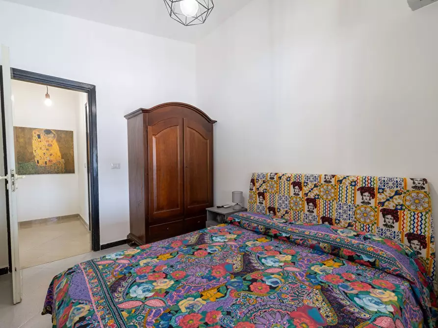 Immagine 27 di Villa in vendita  a Siracusa