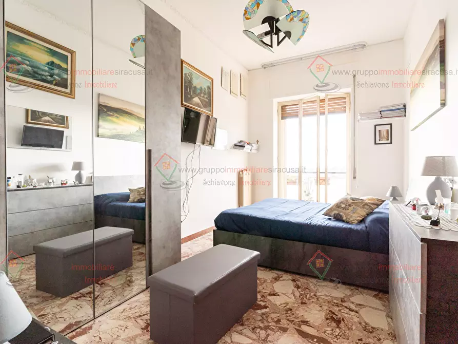 Immagine 9 di Quadrilocale in vendita  a Siracusa