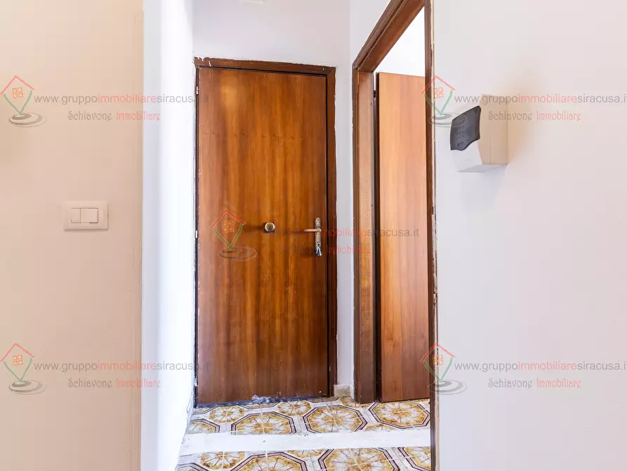 Immagine 4 di Quadrilocale in vendita  a Siracusa
