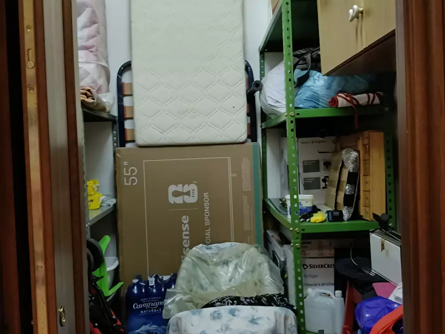 Immagine 15 di Quadrilocale in affitto  a Siracusa