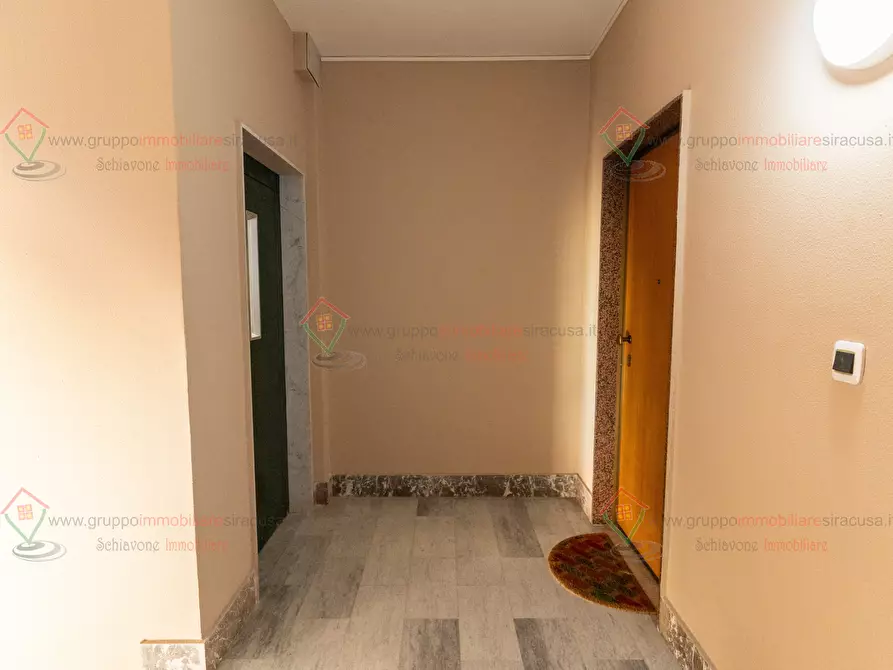 Immagine 29 di Appartamento in vendita  a Siracusa