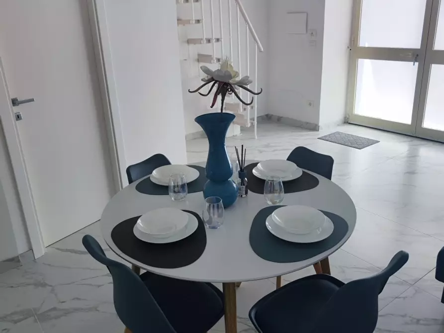 Immagine 8 di Casa indipendente in vendita  a Siracusa