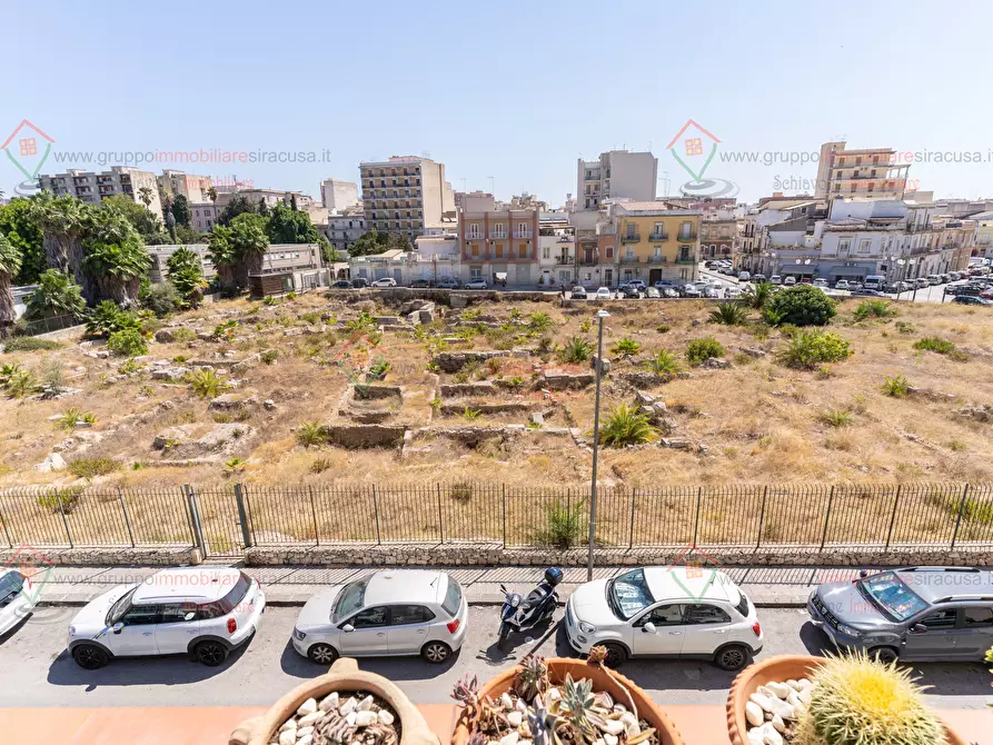 Immagine 35 di Casa indipendente in vendita  a Siracusa