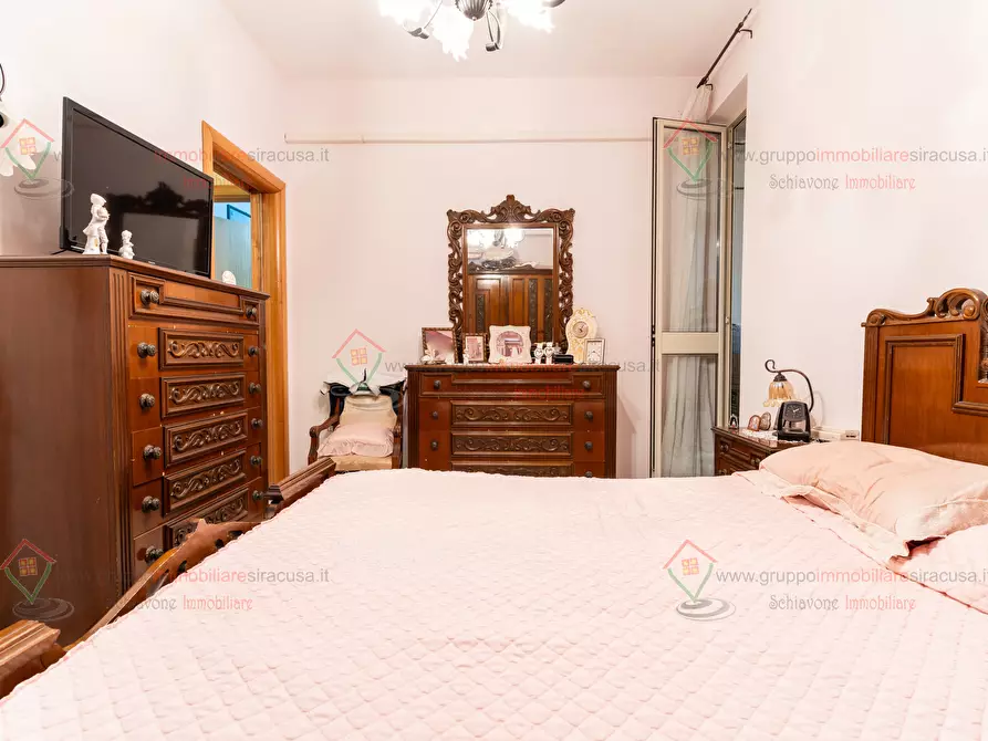 Immagine 11 di Casa indipendente in vendita  a Siracusa