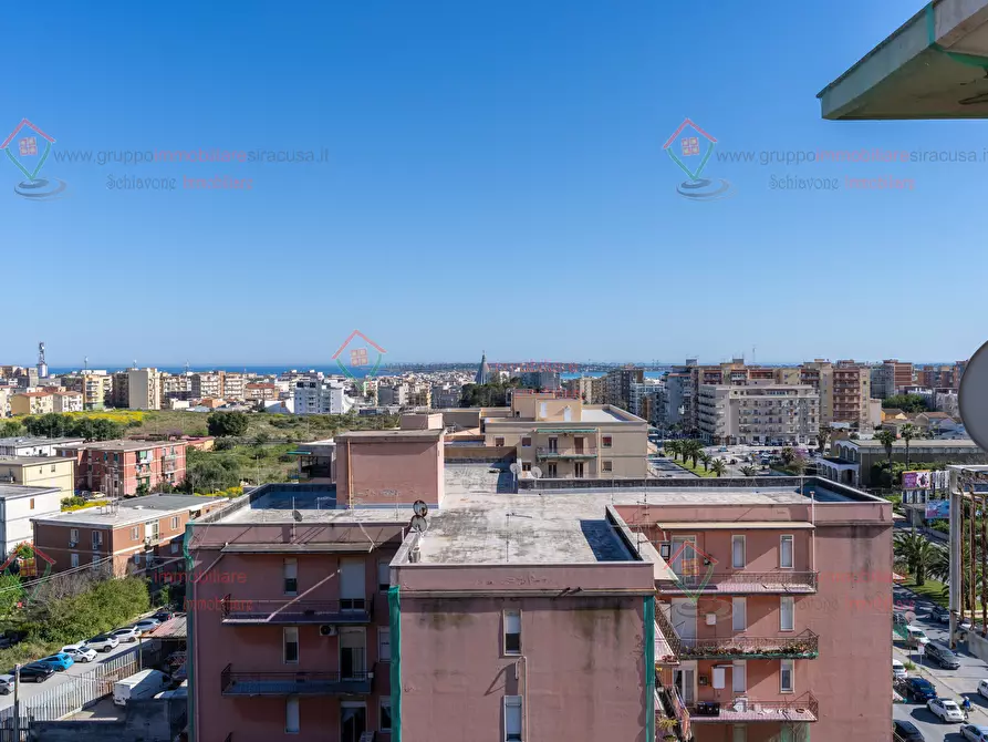 Immagine 19 di Quadrilocale in vendita  a Siracusa