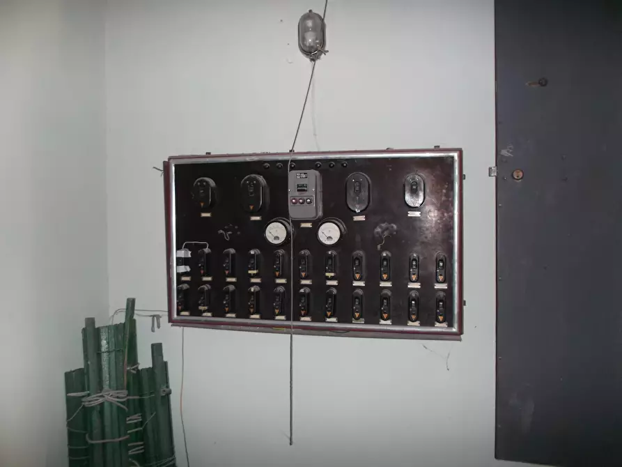 Immagine 10 di Casa indipendente in vendita  a Canicattini Bagni