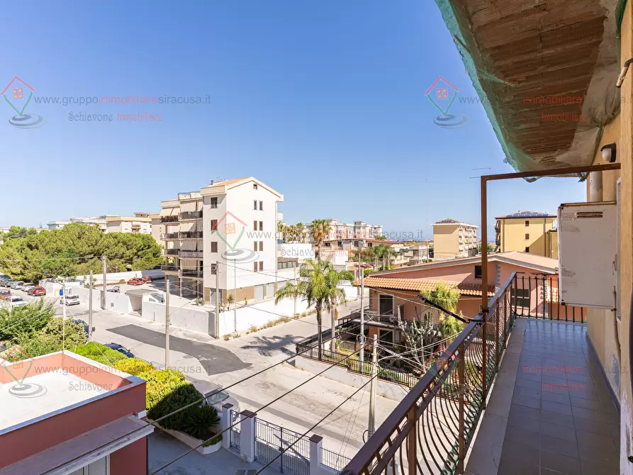 Immagine 19 di Trilocale in vendita  a Siracusa