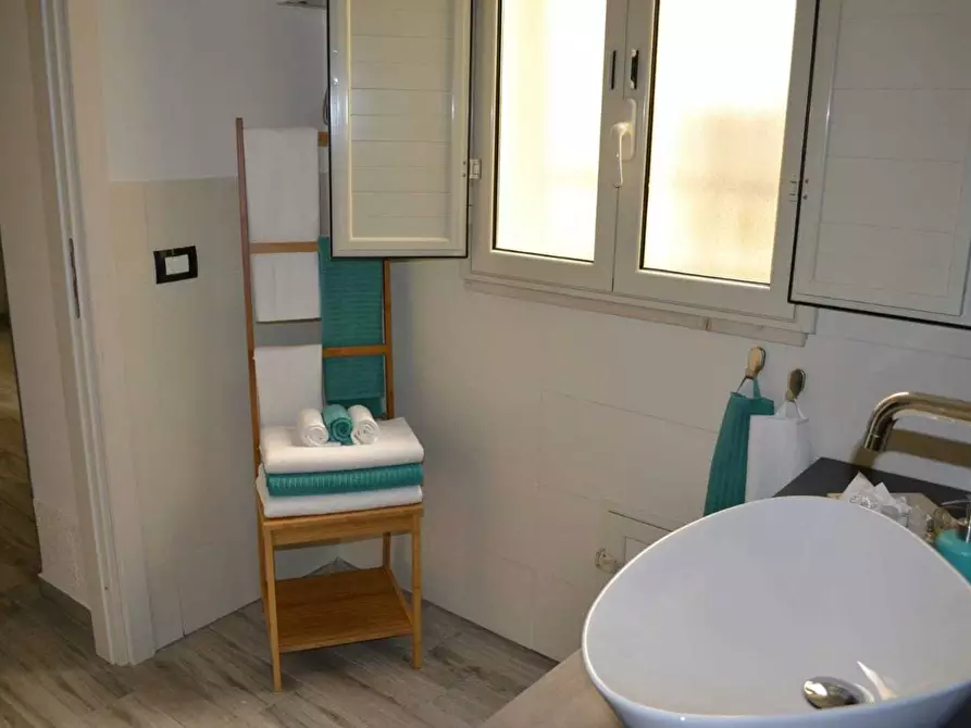 Immagine 7 di Bilocale in affitto  a Siracusa
