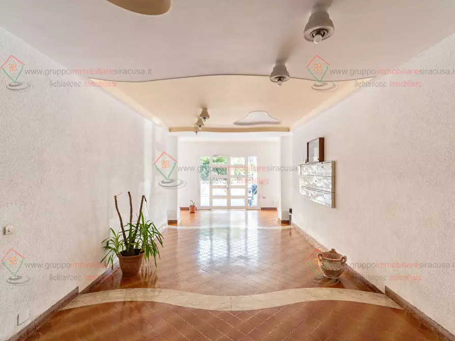 Immagine 25 di Trilocale in vendita  a Siracusa