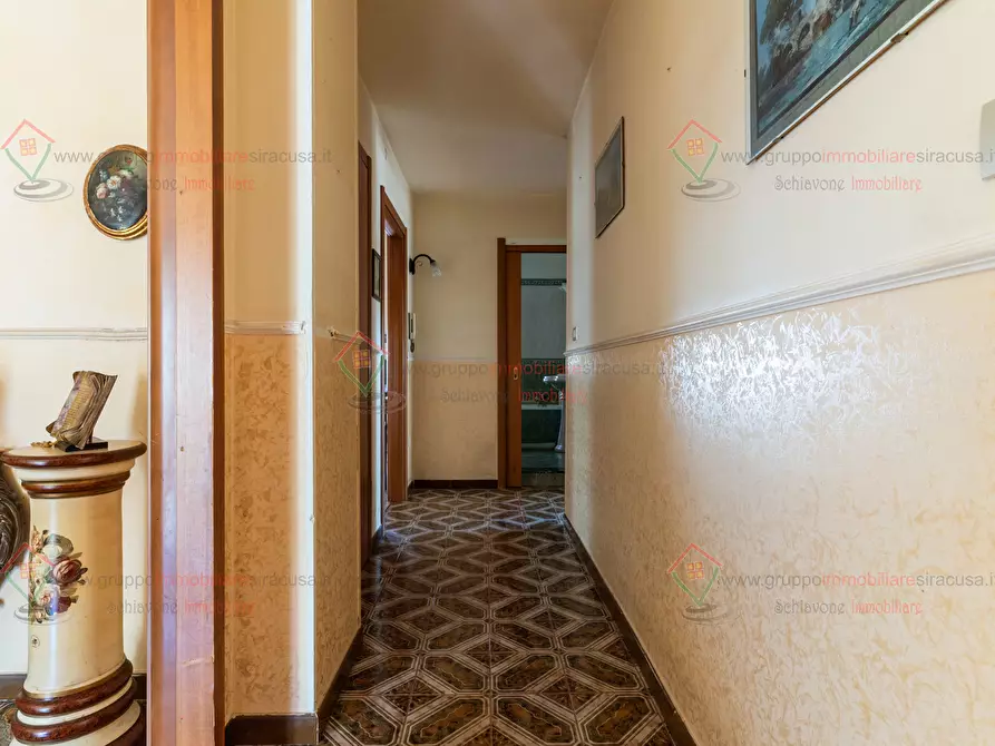 Immagine 9 di Pentalocale in vendita  a Siracusa